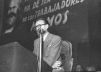 FONDO ENRIQUE TAPIA FOT-009574 - (00-05-1946)