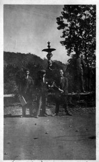 FONDO AMARO ROSAL DÍAZ FOT-008348 - (192-?)